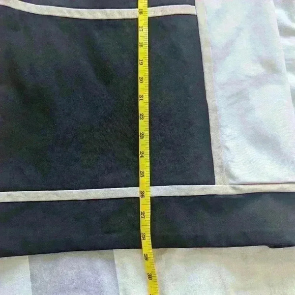 White House Black Market Dress - size Medium in  excellent condition - Picture 4 of 8